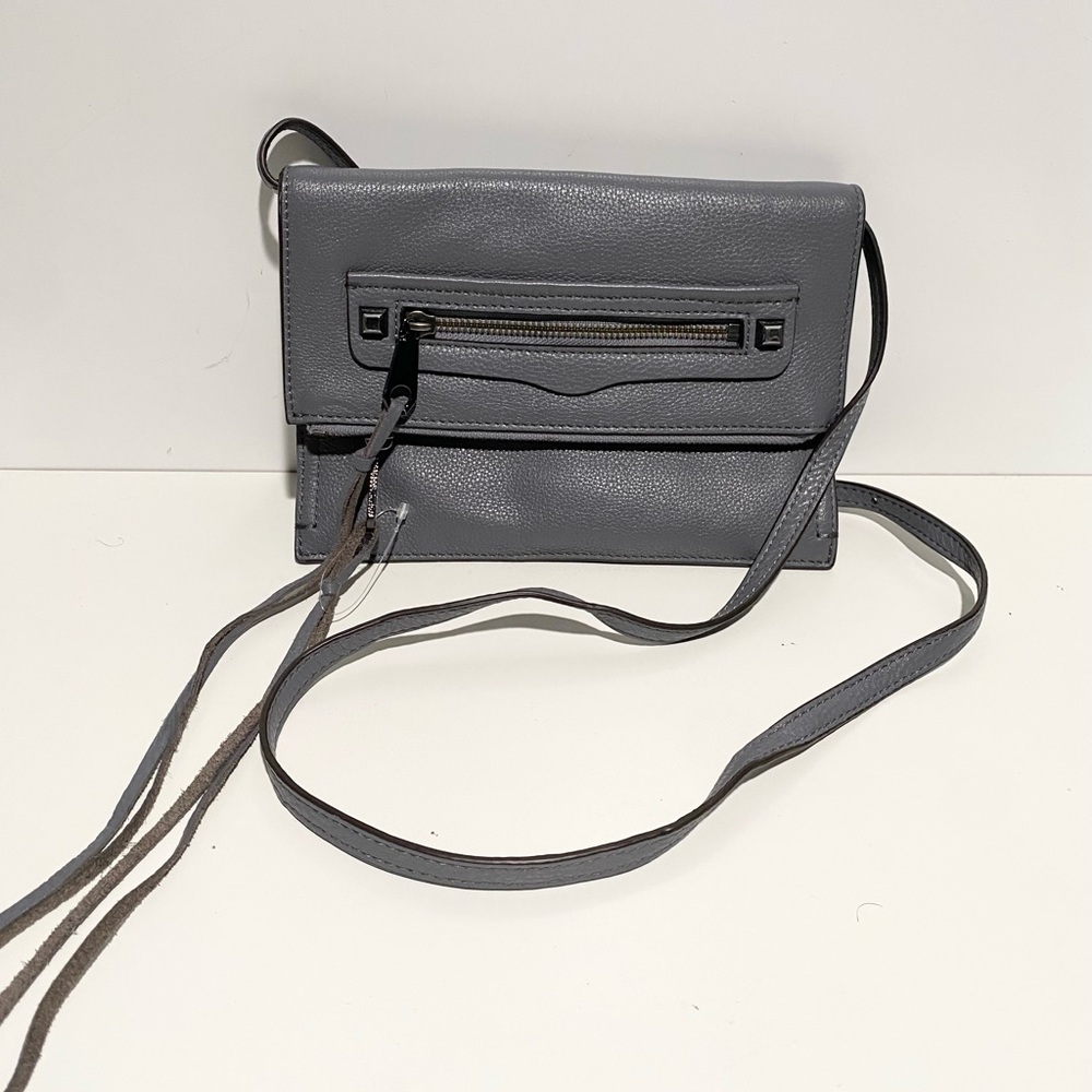 Rebeccaโ Minkoff Regan Leather Clutch Gray Leather Crossbody Bag